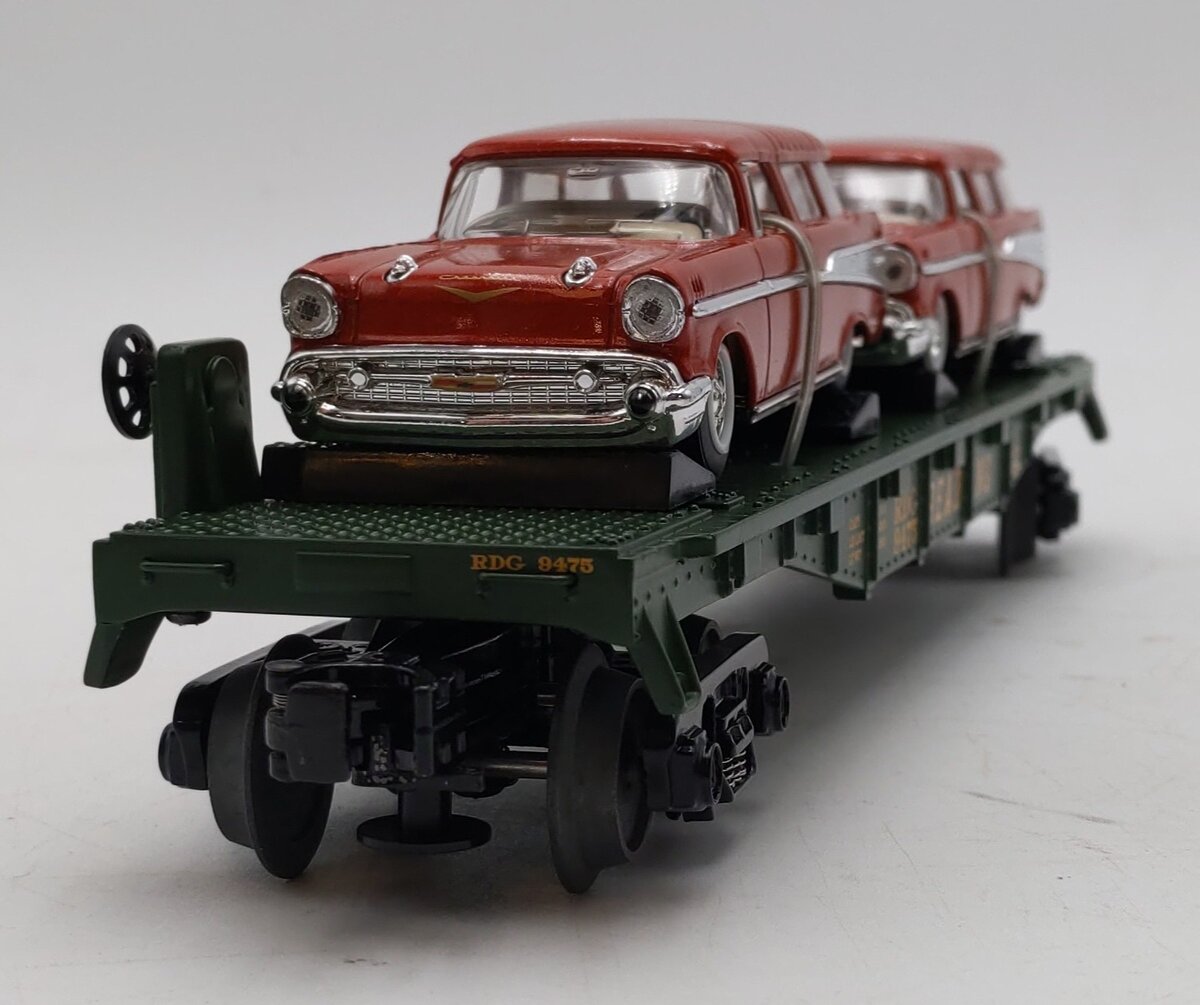 MTH 30-8310 O Gauge Reading Die-Cast Flatcar w/2 '57 Chevy Nomads NIB