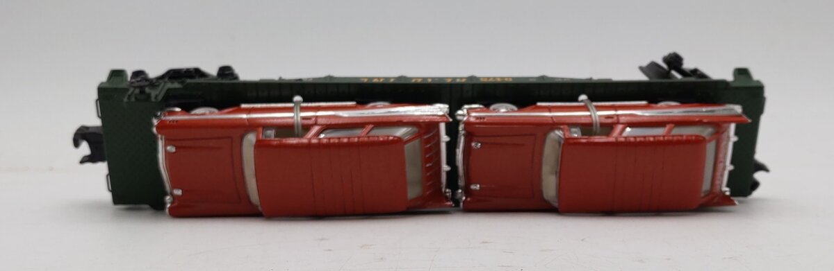 MTH 30-8310 O Gauge Reading Die-Cast Flatcar w/2 '57 Chevy Nomads NIB