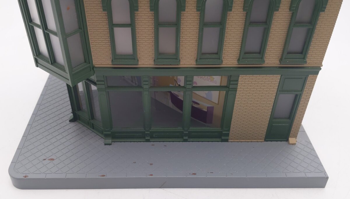 MTH 30-9035 O Gauge Jewelry Store Corner Building VG