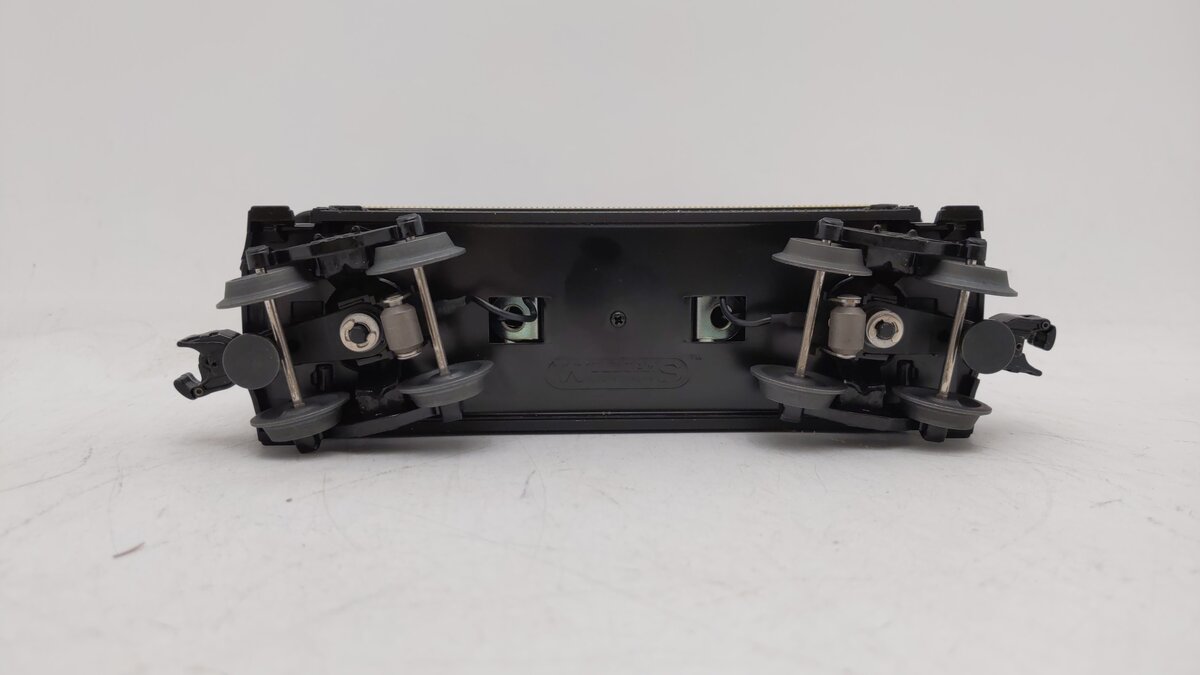Williams 47736 CB&Q Burlington Route N5C Porthole Caboose #37864 EX/Box