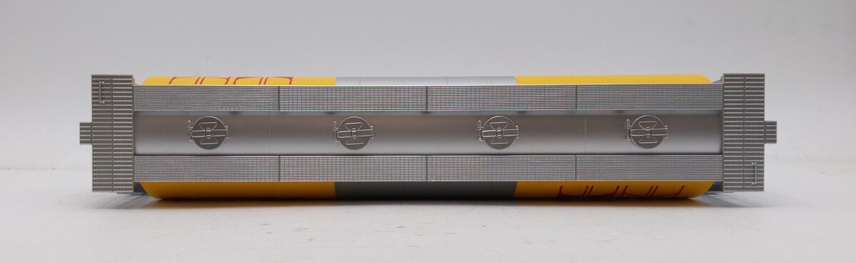 MTH 30-75311 Canadian Wheat 4-Bay Cylindrical Hopper NIB