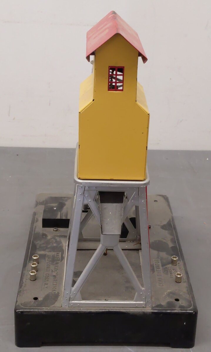 Lionel 97 Vintage O Operating Coal Elevator Loader VG/Box