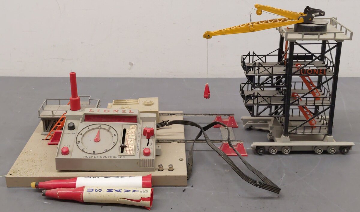 Lionel 175 Vintage O Operating Rocket Launcher Platform