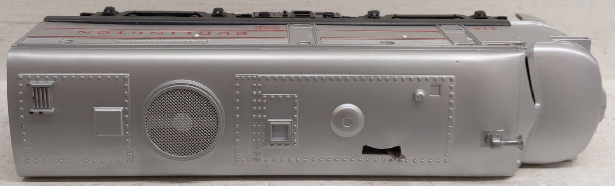 Lionel 216 Vintage O Burlington Alco A Powered Diesel Locomotive VG/Box