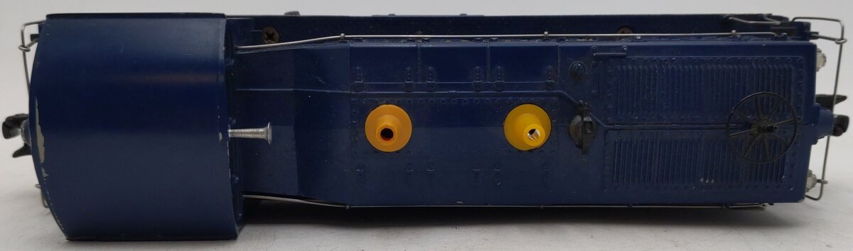 Lionel 624 Vintage O Chesapeake & Ohio NW-2 Powered Diesel Locomotive VG