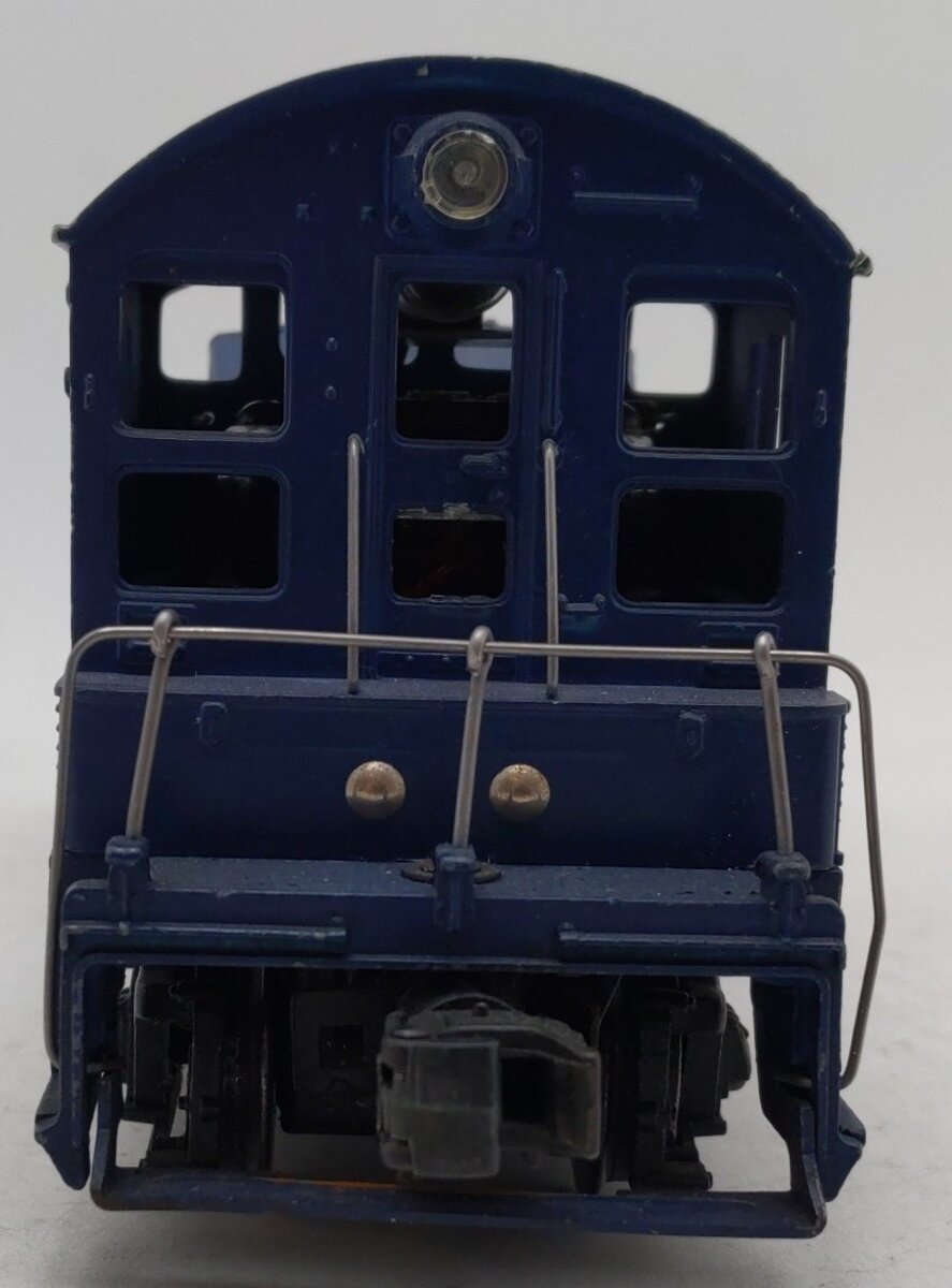 Lionel 624 Vintage O Chesapeake & Ohio NW-2 Powered Diesel Locomotive VG