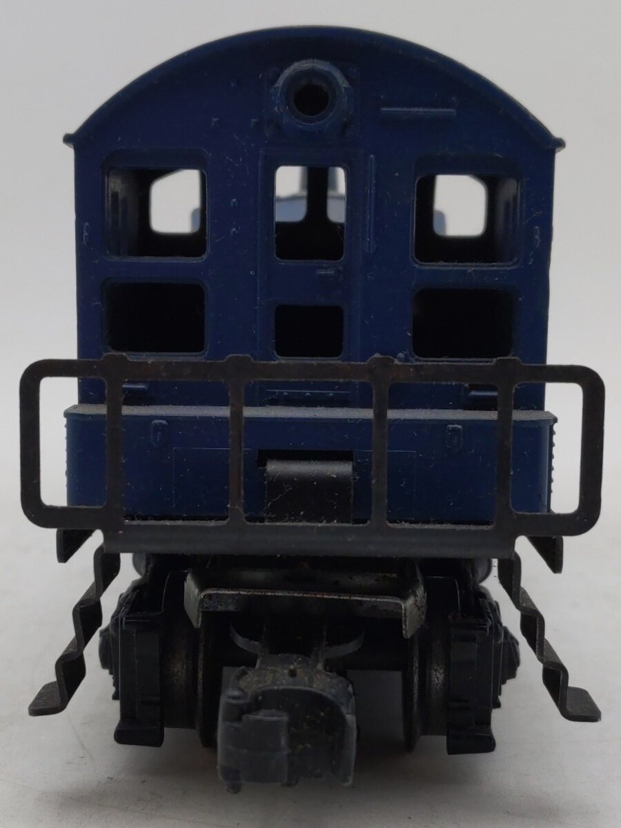 Lionel 634 Vintage O Santa Fe NW-2 Diesel Switcher Locomotive w/o Weight VG