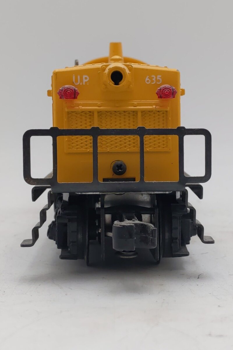 Lionel 635 VIntage O Gauge Postwar Union Pacific NW-2 Diesel Switcher Locomotive EX
