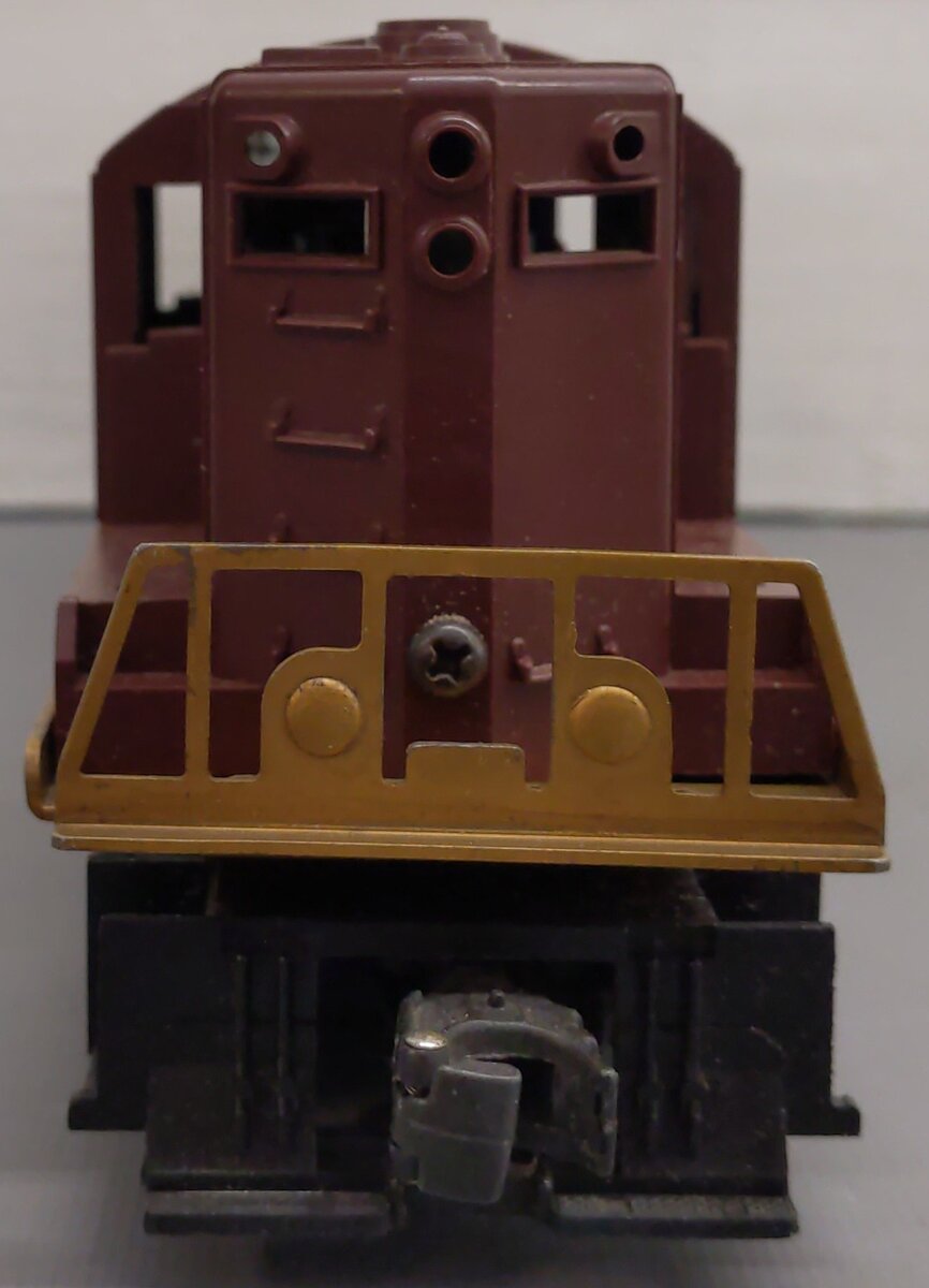 Lionel 2028 Vintage O Pennsylvania GP-7 Diesel Locomotive VG/Box