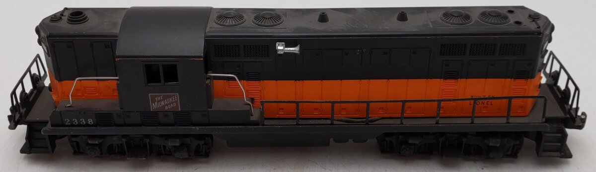 Lionel 2338 Vintage O Gauge Milwaukee Road Powered GP-7 Diesel Locomotive VG/Box