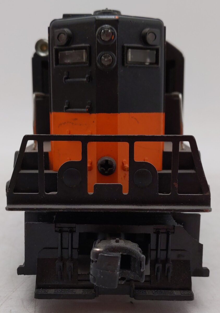 Lionel 2338 Vintage O Gauge Milwaukee Road Powered GP-7 Diesel Locomotive VG/Box