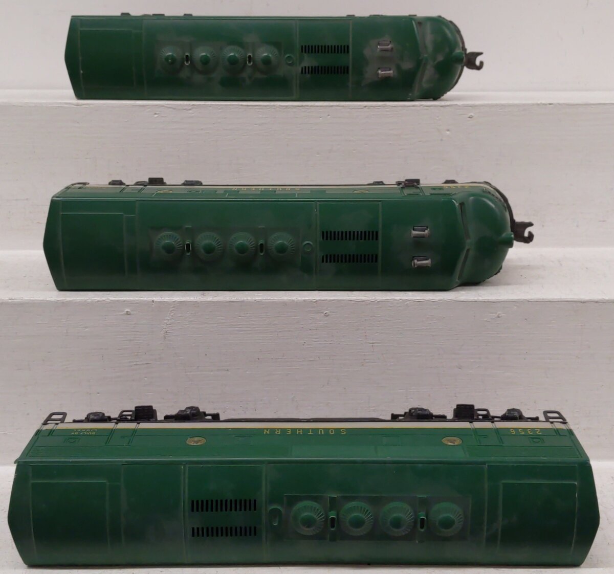 Lionel 2356 Vintage O Southern F-3 ABA Diesel Locomotives VG/Box