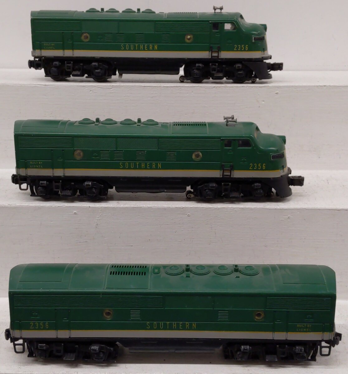 Lionel 2356 Vintage O Southern F-3 ABA Diesel Locomotives VG/Box