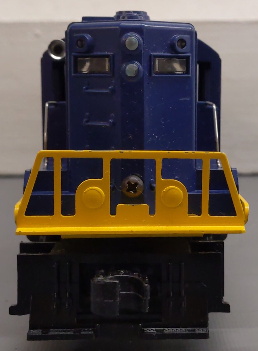 Lionel 2365 Vintage O Chesapeake & Ohio GP-7 Powered Diesel Locomotive VG/Box