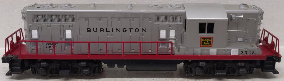 Lionel 2328 Vintage O Burlington GP-7 Powered EMD Diesel Locomotive VG/Box