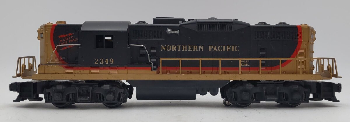 Lionel 2349 Vintage O Northern Pacific GP-9 Diesel Locomotive EX/Box