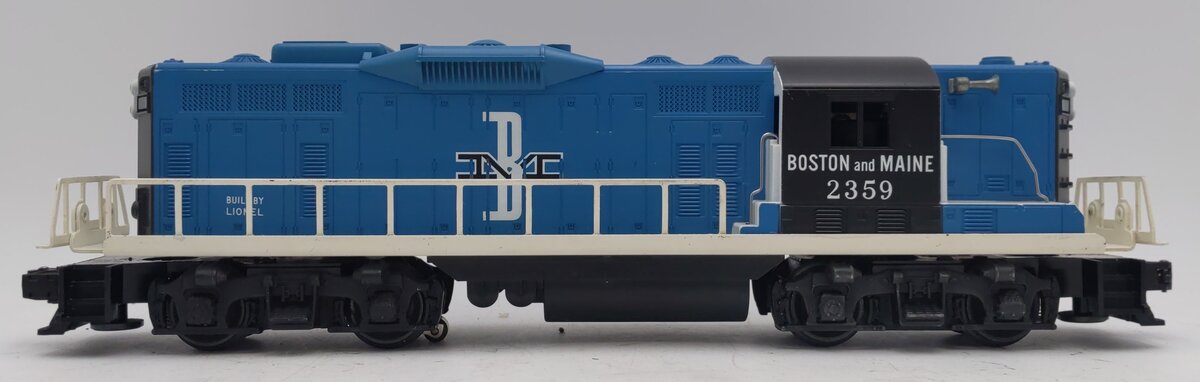 Lionel 2359 Vintage O Boston & Maine GP-9 Diesel Locomotive EX/Box