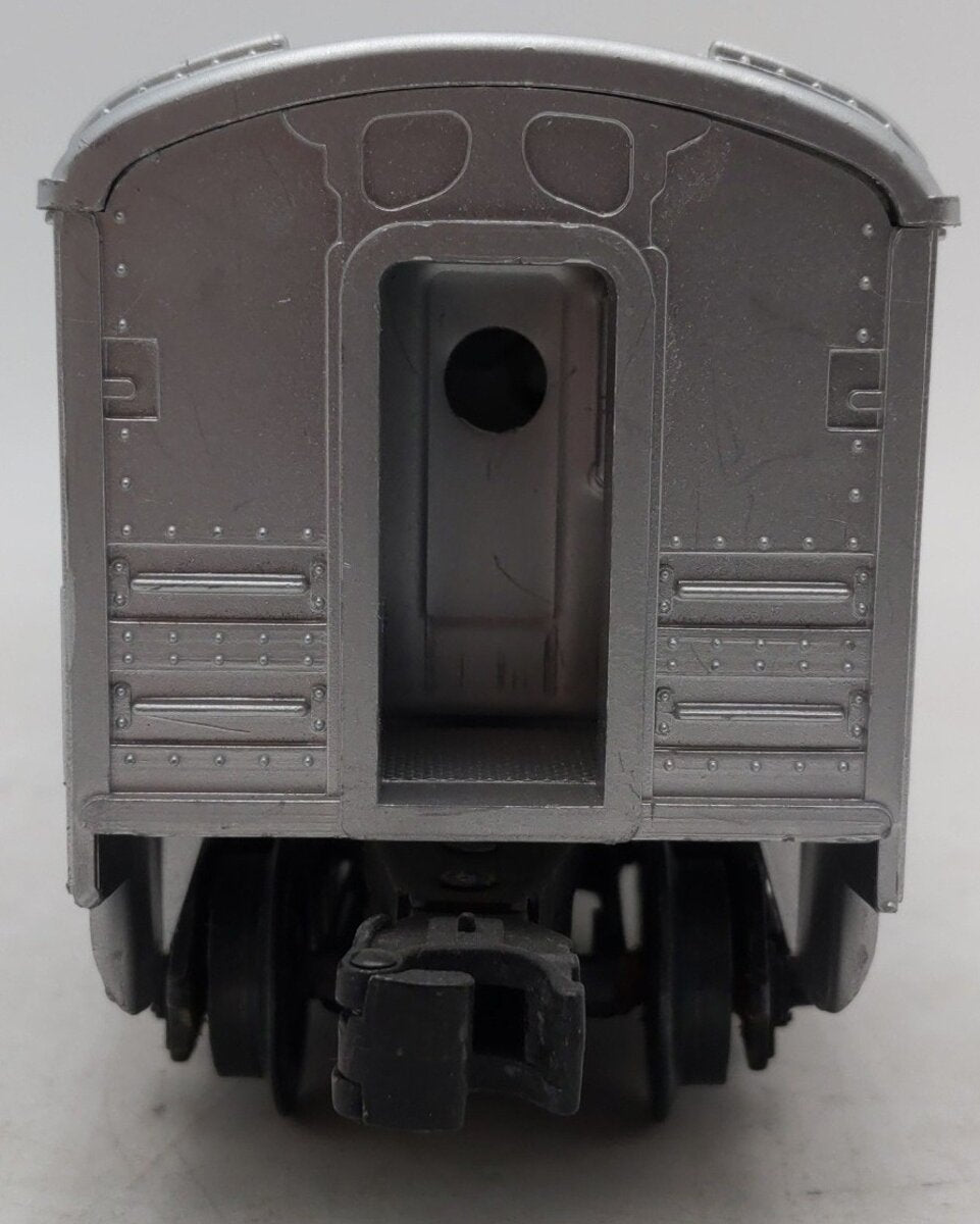 Lionel 2435 Vintage O Lionel Lines Illuminated Elizabeth Passenger Car VG/Box