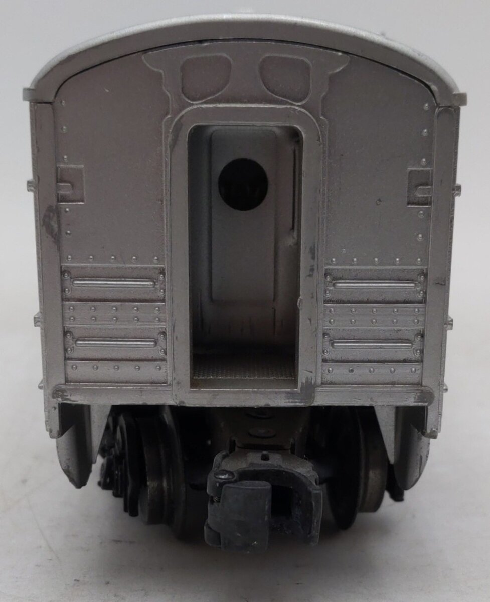 Lionel 2434 Vintage O Lionel Lines Illuminated Newark Passenger Car VG/Box