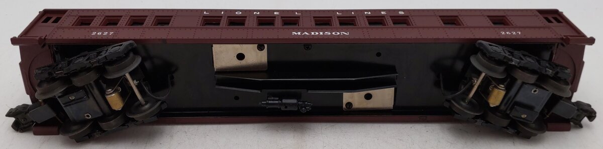 Lionel 2627 Vintage O Lionel Lines Madison Heavyweight "Madison" Passenger Car VG/Box