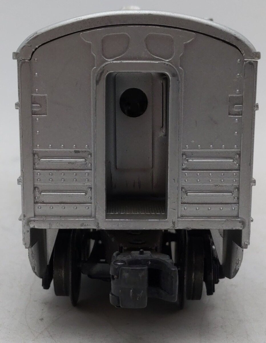 Lionel 2434 Vintage O Lionel Lines Illuminated Newark Passenger Car VG/Box