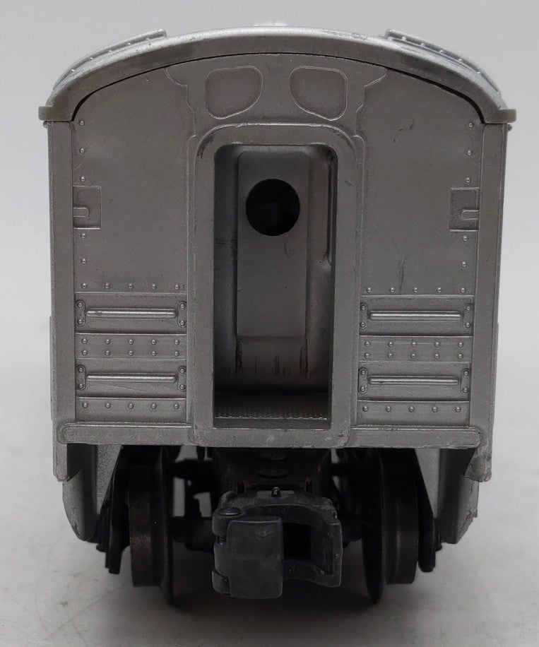 Lionel 2434 Vintage O Lionel Lines Illuminated Newark Passenger Car VG/Box