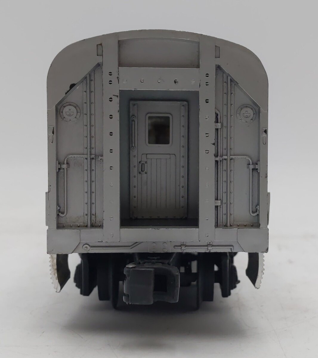 Lionel 2563 Vintage O Santa Fe "Indian Falls" Red Stripe Aluminum Pullman Car EX/Box