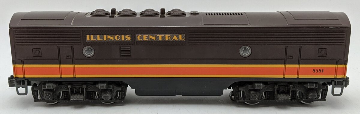 Lionel 6-8581 O Gauge Illinois Central F3 Dummy B Unit Diesel Locomotive EX/Box