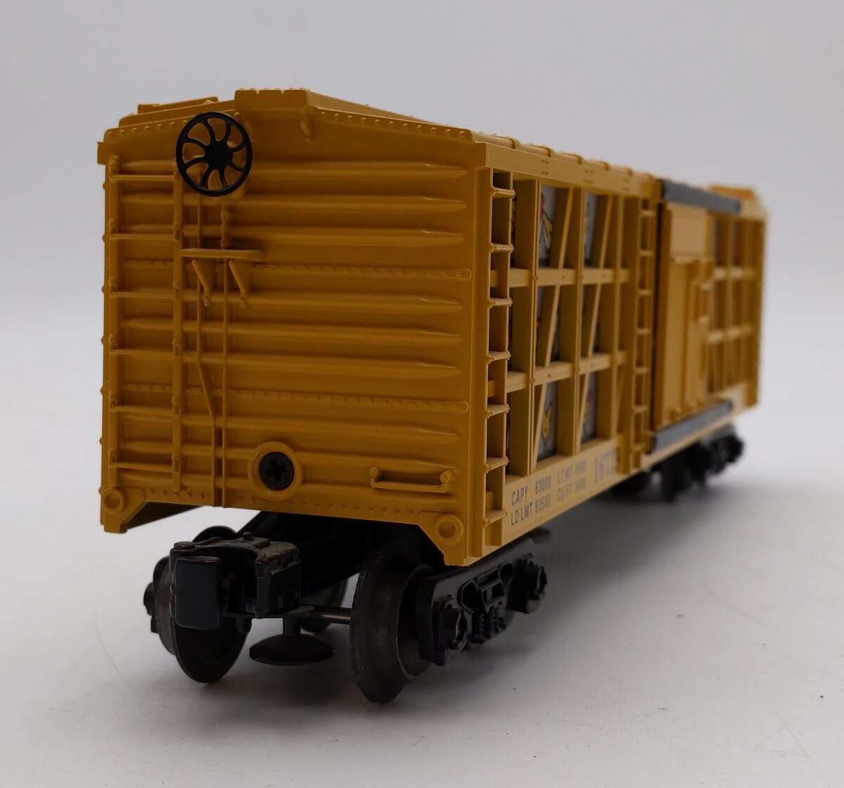 Lionel 6-16739 O Gauge WB Foghorn Leghorn Operating Poultry Car #16739 EX/Box