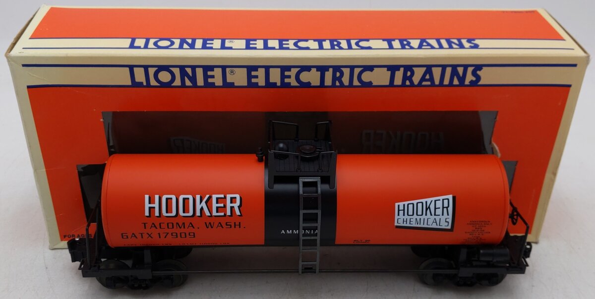 Lionel 6-17909 O Gauge Hooker Chemicals Unibody Tank Car EX/Box