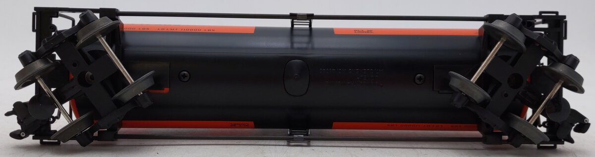 Lionel 6-17909 O Gauge Hooker Chemicals Unibody Tank Car EX/Box
