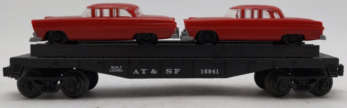Lionel 6-16941 Atchison, Topeka & Santa Fe Flatcar with Two Vehicles EX