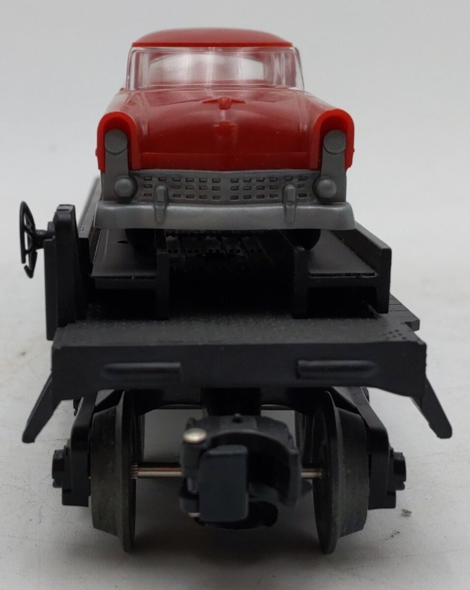 Lionel 6-16941 Atchison, Topeka & Santa Fe Flatcar with Two Vehicles EX