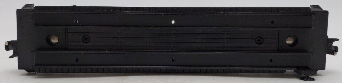 Lionel 6-16941 Atchison, Topeka & Santa Fe Flatcar with Two Vehicles EX
