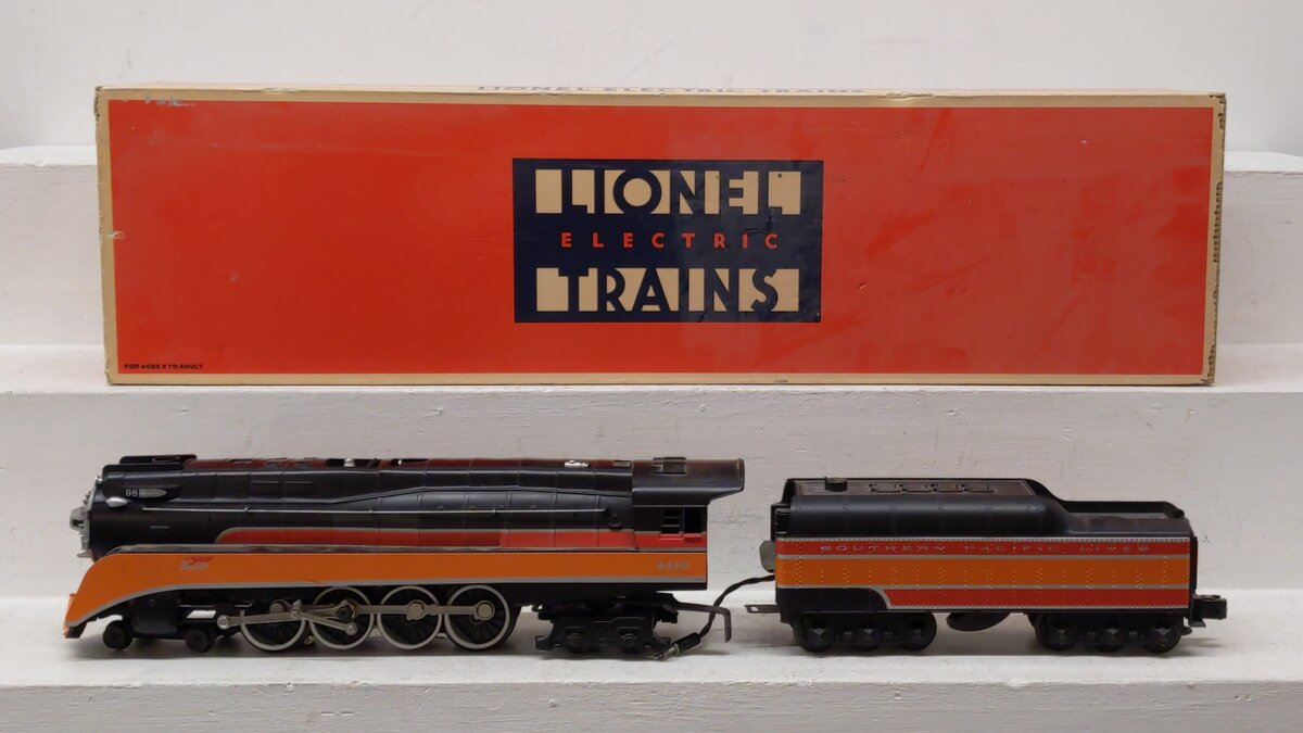 Lionel 6-18007 O Gauge SP Daylight 4-8-4 Steam Locomotive & Tender #4410 EX/Box