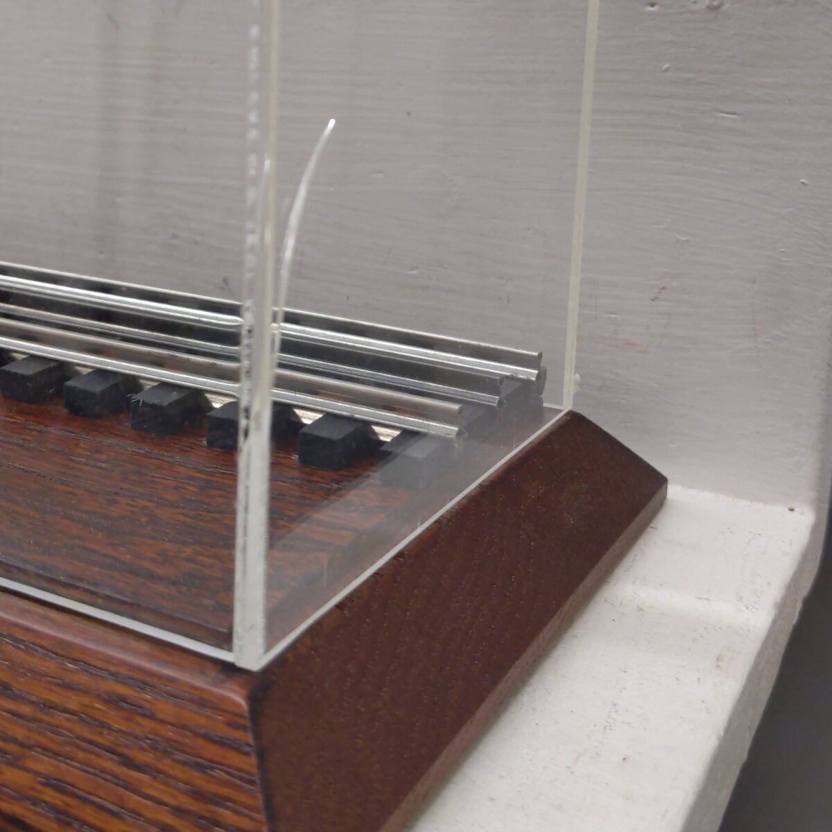 Lionel 6-18025 O Gauge T&P 4-8-2 Steam Engine & Tender w/RS #907 & Display Case EX/Box