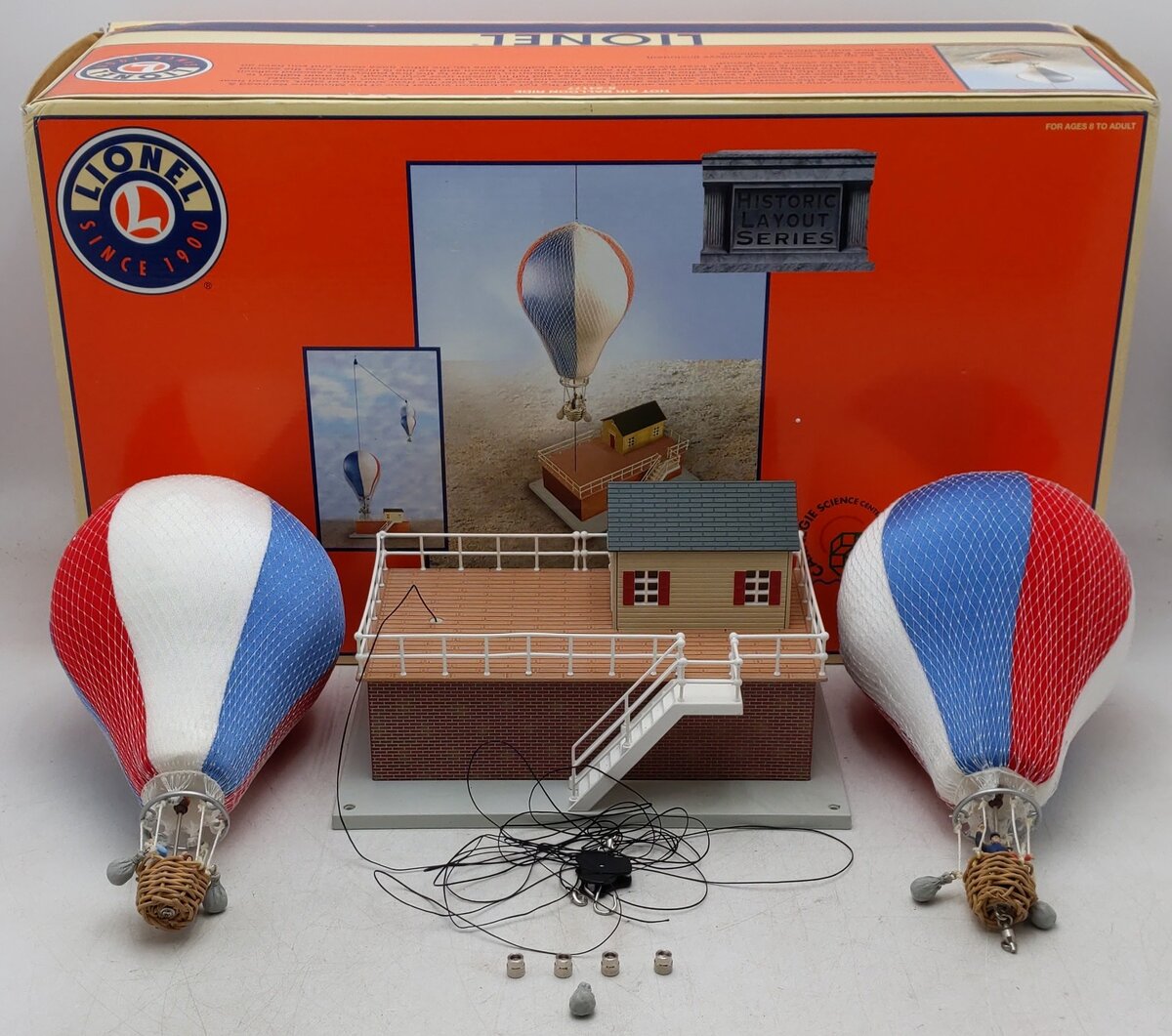 Lionel 6-24177 O Gauge Hot Air Balloon Ride EX/Box