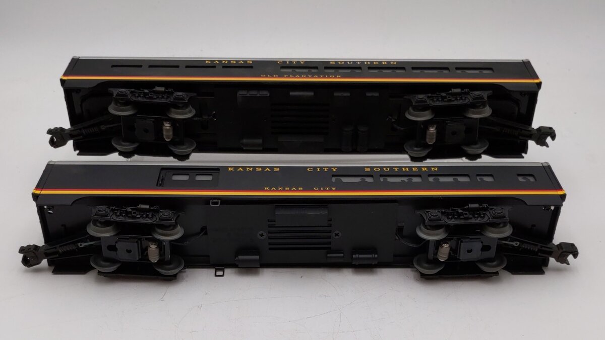 Lionel 6-39160 KCS Aluminum Passenger Car (Set of 2) LN/Box