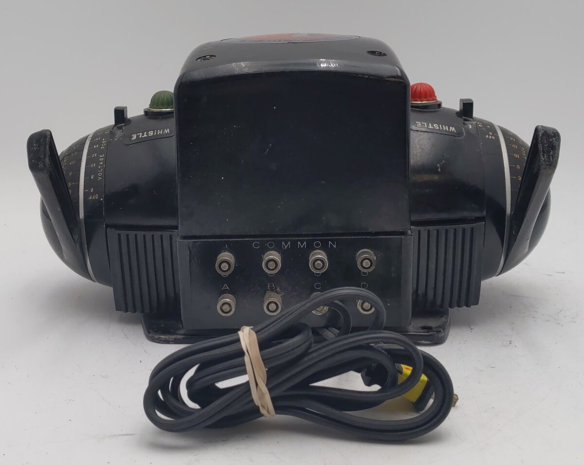 Lionel ZW Vintage O Gauge Trainmaster 275 Watt Transformer with Whistle VG/Box