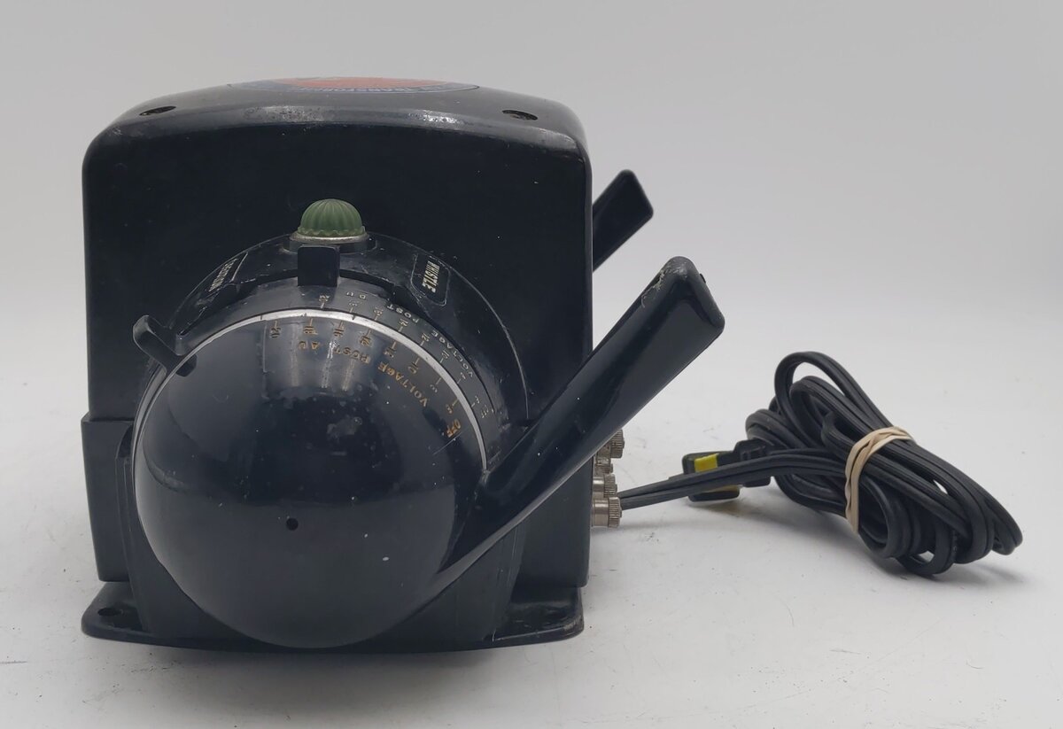 Lionel ZW Vintage O Gauge Trainmaster 275 Watt Transformer with Whistle VG/Box