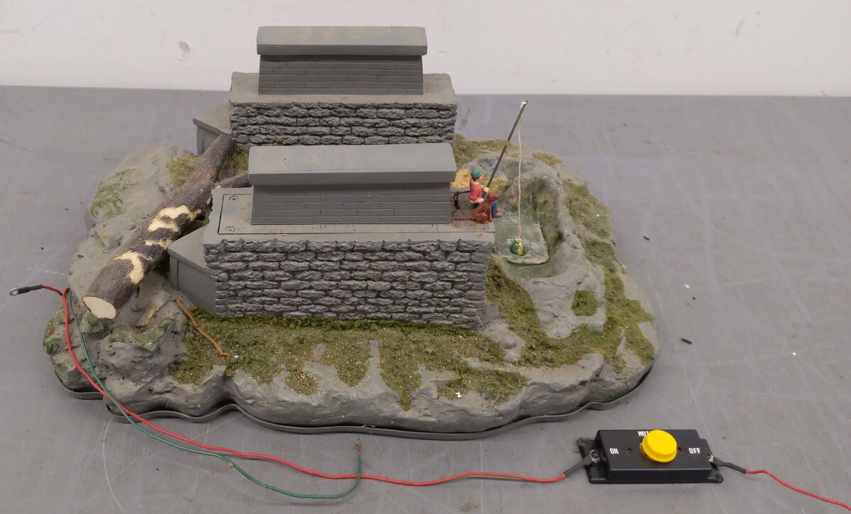 K-Line K-42402 O Gauge Operating Fisherman on Trestle EX/Box