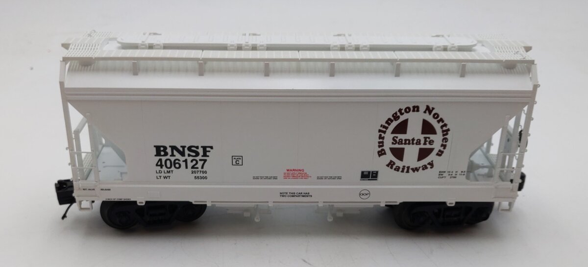 MTH 20-97668 O BNSF 2-Bay Centerflow Hopper #406127 NIB