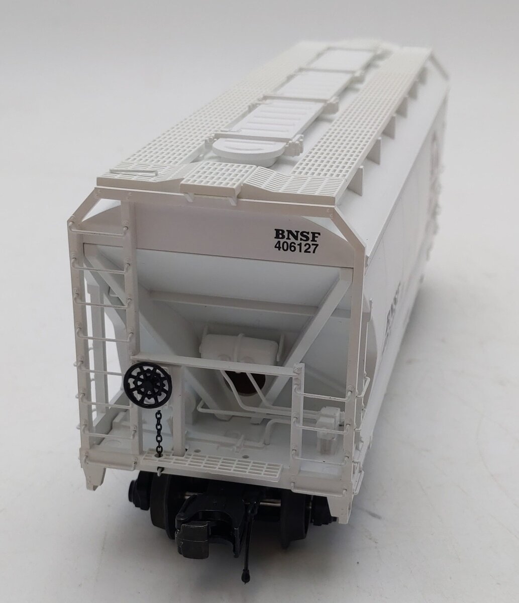 MTH 20-97668 O BNSF 2-Bay Centerflow Hopper #406127 NIB