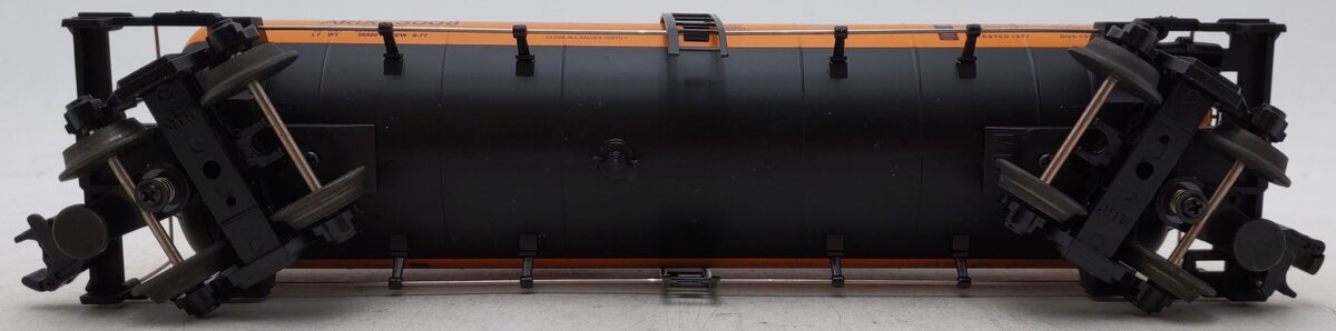 MTH 20-92011 O Gauge Airco Single Dome Tank Car #3008 EX/Box