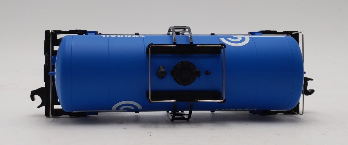 MTH 20-9601 O Gauge Conrail 8,000 Gallon Tank Car #CR2315 NIB