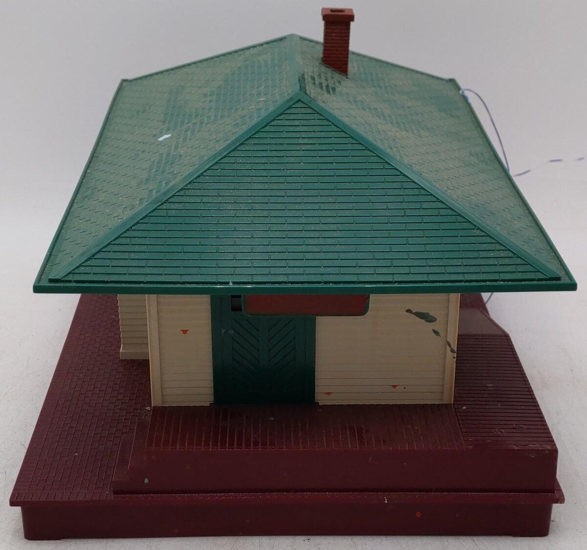 Lionel 6-2133 O Illuminated Freight Station VG/Box