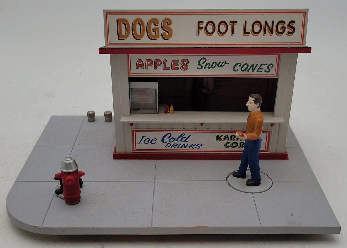 Lionel 6-14160 O Animated Frank's Hot Dog Stand EX