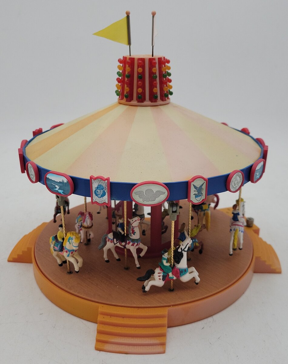 Lionel 6-14109 Operating Circus Carousel EX