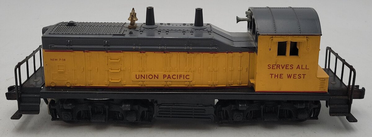 Lionel 613 Vintage O Union Pacific NW-2 Diesel Locomotive VG