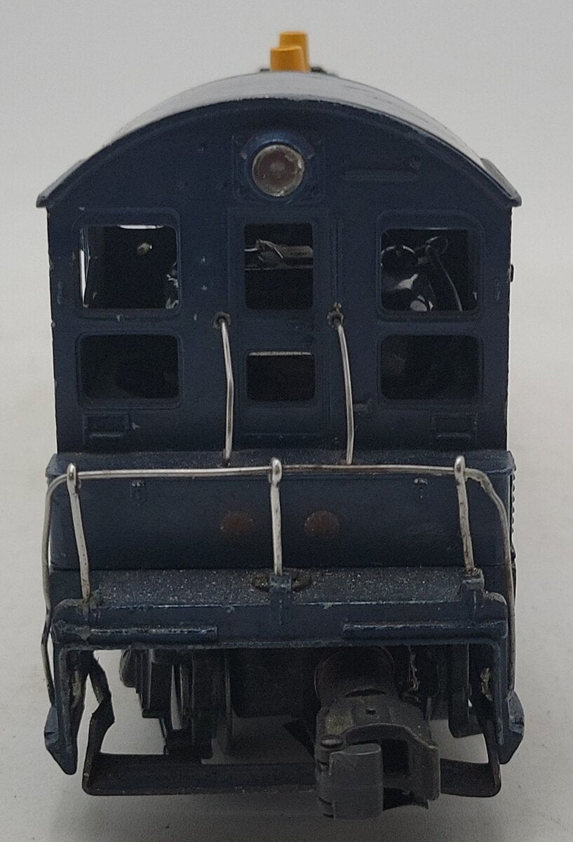 Lionel 624 Vintage O Chesapeake & Ohio NW-2 Powered Diesel Locomotive VG